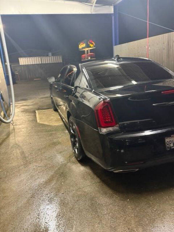 2019 Chrysler 300 Touring