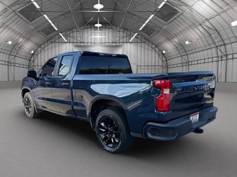 2020 Chevrolet Silverado 1500 Custom