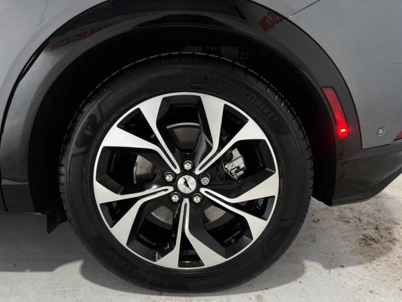 2021 Ford Mustang Mach-E Premium