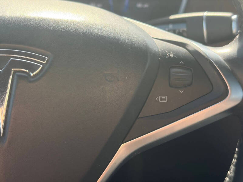 2017 Tesla Model S 75D