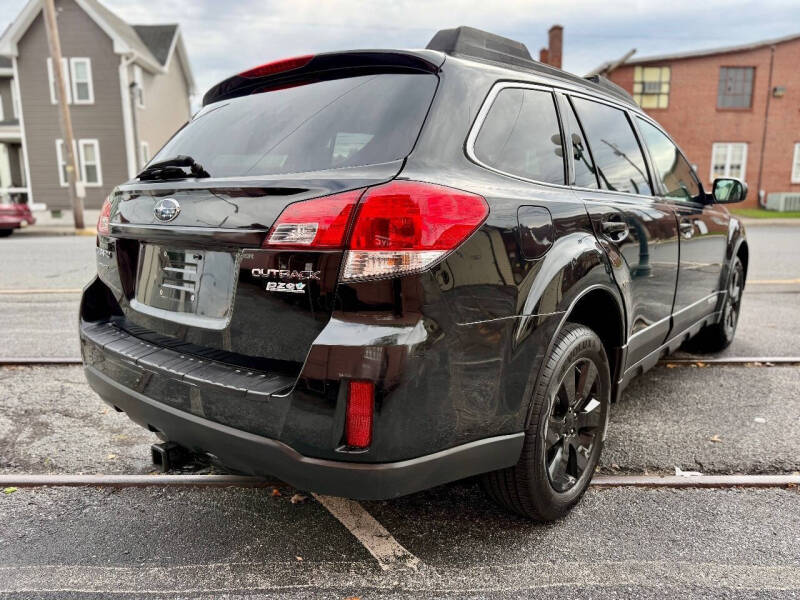 2010 Subaru Outback 2.5i Premium
