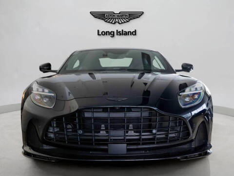 2025 Aston Martin DB12 V8