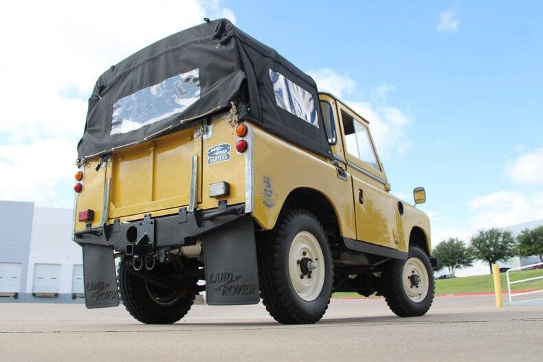 1979 Land Rover Santana