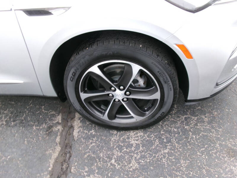 2022 Buick Enclave Essence