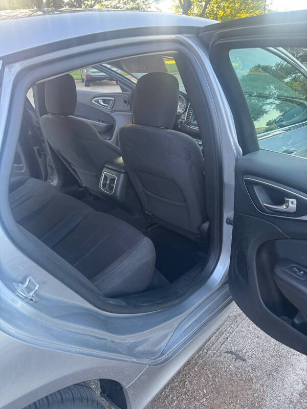 2015 Chrysler 200 C