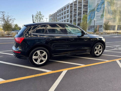 2012 Audi Q5 3.2 quattro Premium Plus