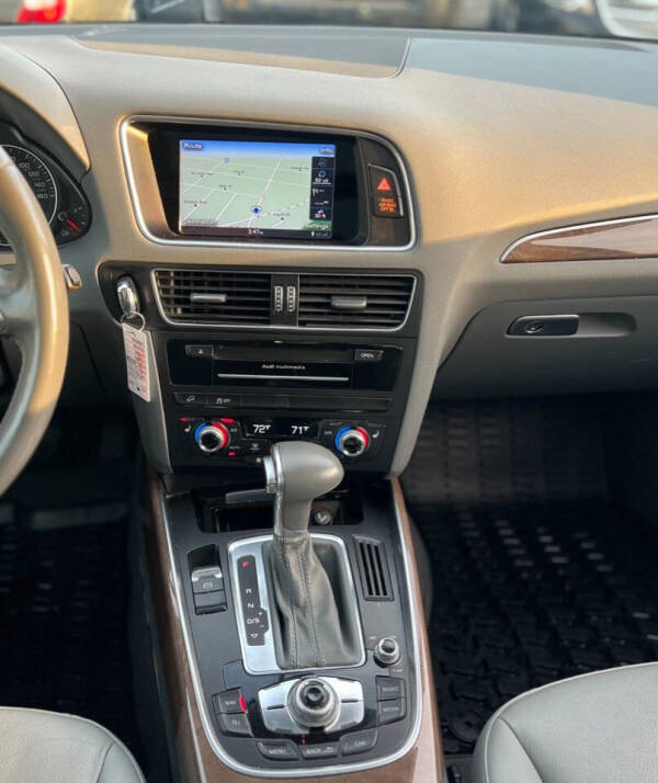 2016 Audi Q5 2.0T quattro Premium