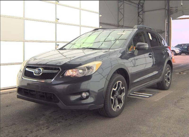 2015 Subaru XV Crosstrek Limited photo 2