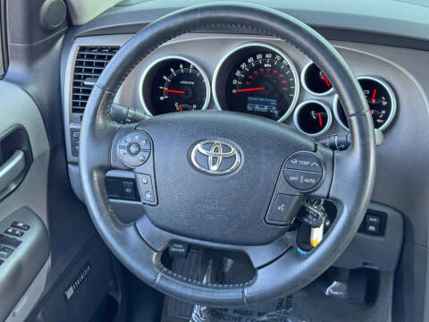 2010 Toyota Sequoia Limited