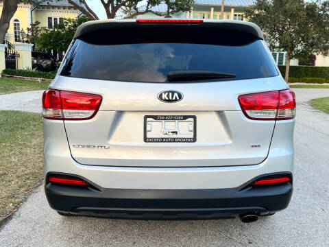 2017 Kia Sorento L