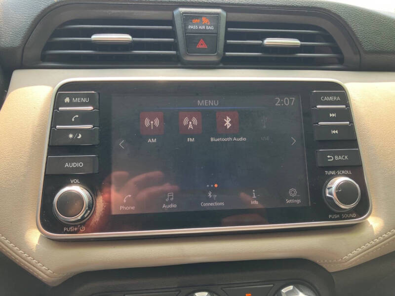 2020 Nissan Versa SV