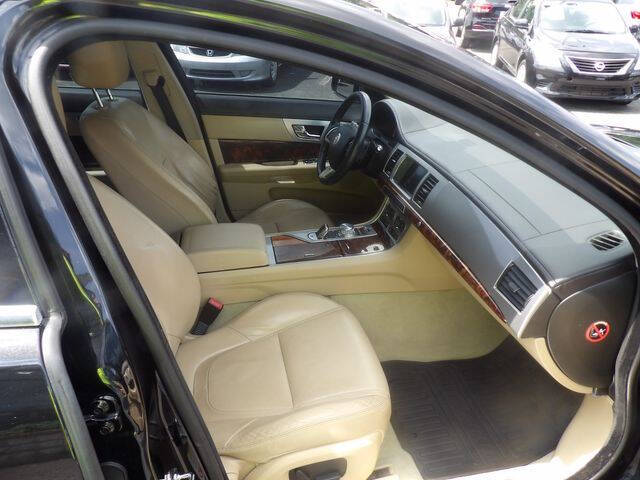 2013 Jaguar XF 2.0T