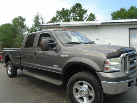 2005 Ford F-350 Super Duty for sale at Route 96 Auto in Dale WI