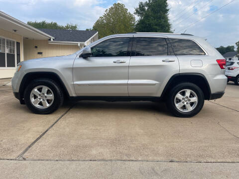 2013 Jeep Grand Cherokee for sale at H3 Auto Group in Huntsville TX