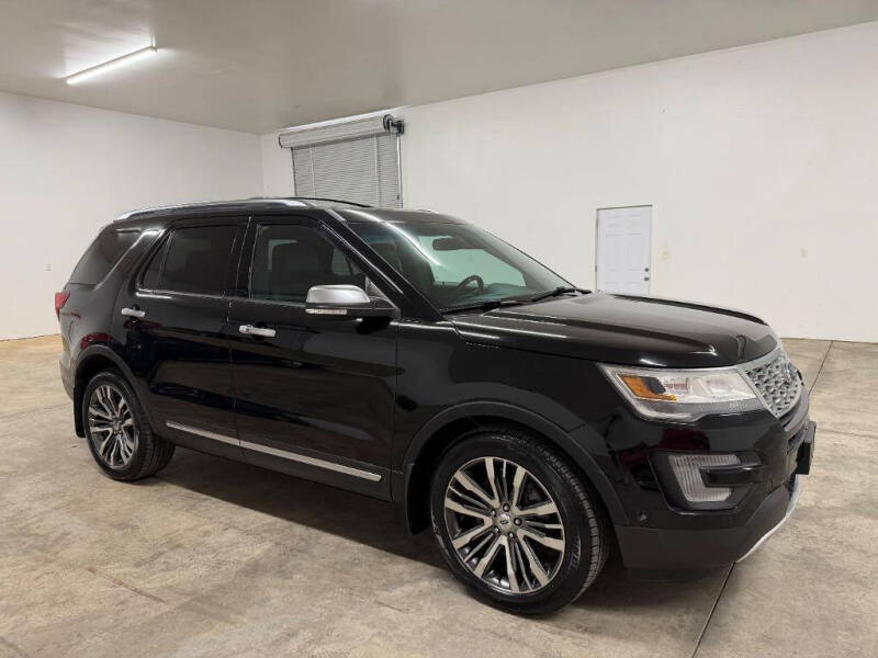 2017 Ford Explorer Platinum