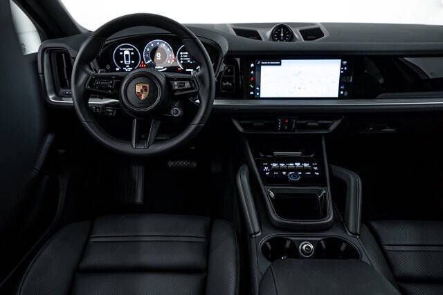 2025 Porsche Cayenne Coupe