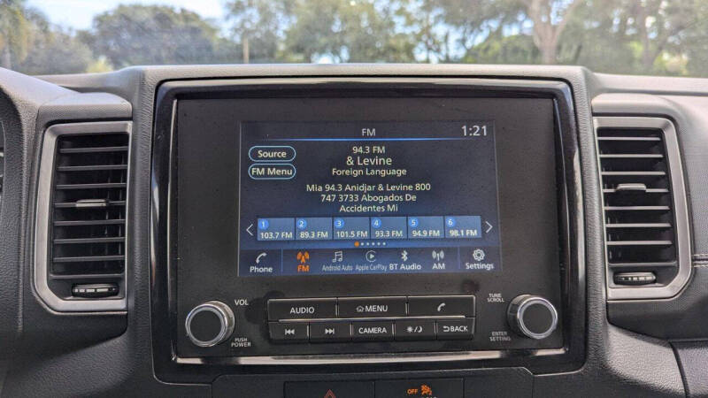 2022 Nissan Frontier SV