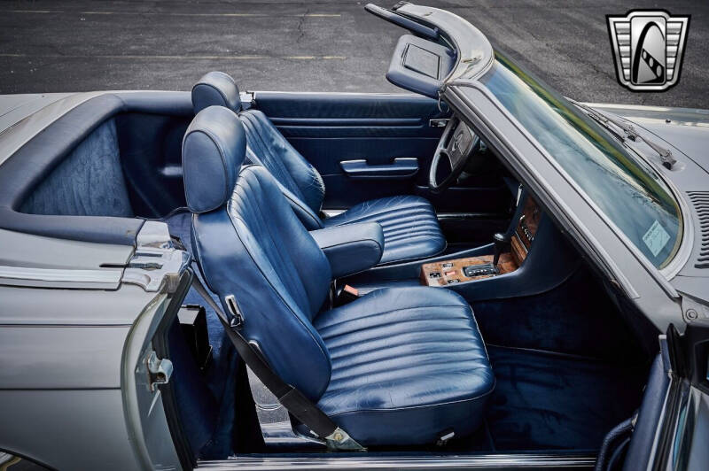 1988 Mercedes-Benz 560-Class 560 SL