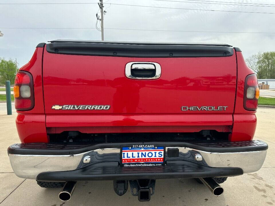 1999 Chevrolet Silverado 1500 for sale at Illinois Auto Wholesalers in Tolono, IL