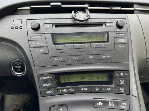 2011 Toyota Prius One