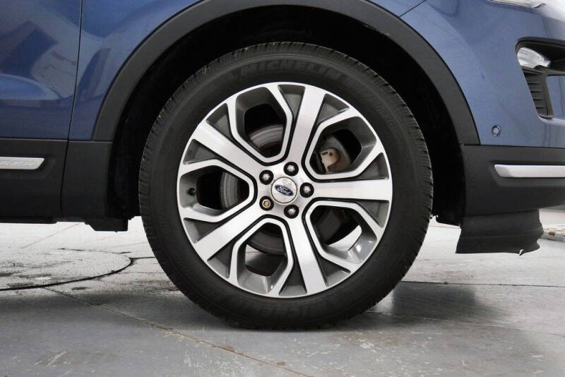 2019 Ford Explorer Platinum
