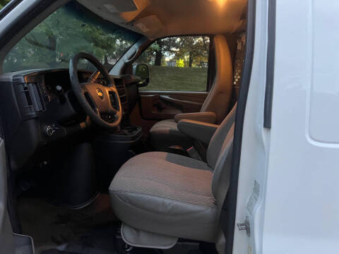 2015 Chevrolet Express 2500