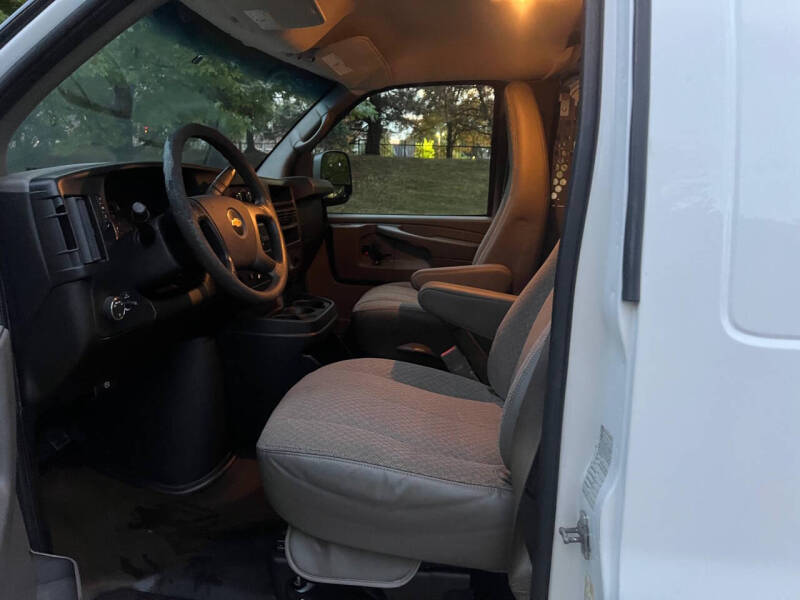 2015 Chevrolet Express 2500