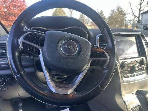 2018 Jeep Grand Cherokee Laredo