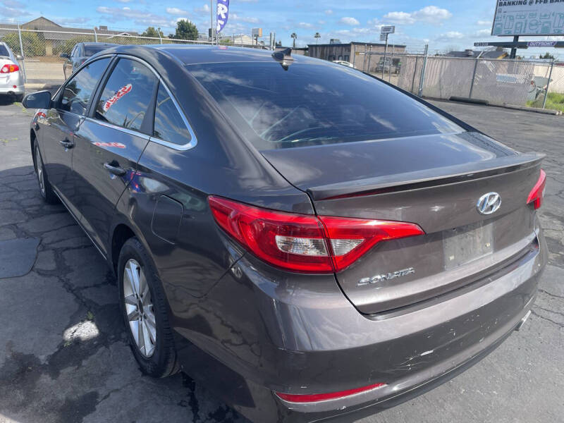 2015 Hyundai Sonata SE