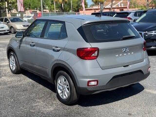 2023 Hyundai Venue SE