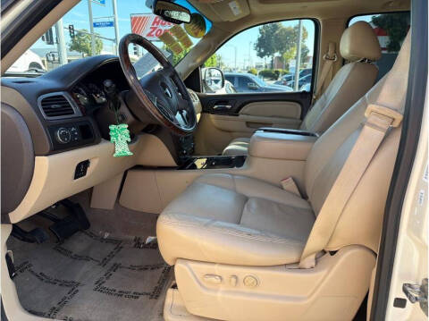 2013 GMC Yukon XL Denali