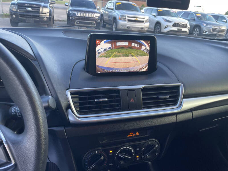 2017 Mazda MAZDA3 Sport