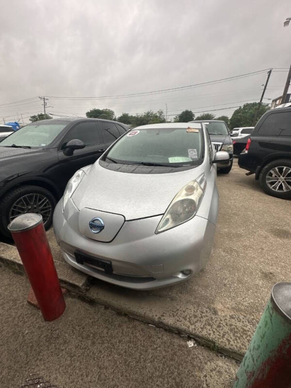 2015 Nissan LEAF S