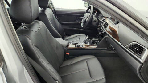 2017 BMW 3 Series 320i