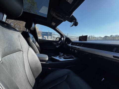 2017 Audi Q7 2.0T quattro Premium Plus