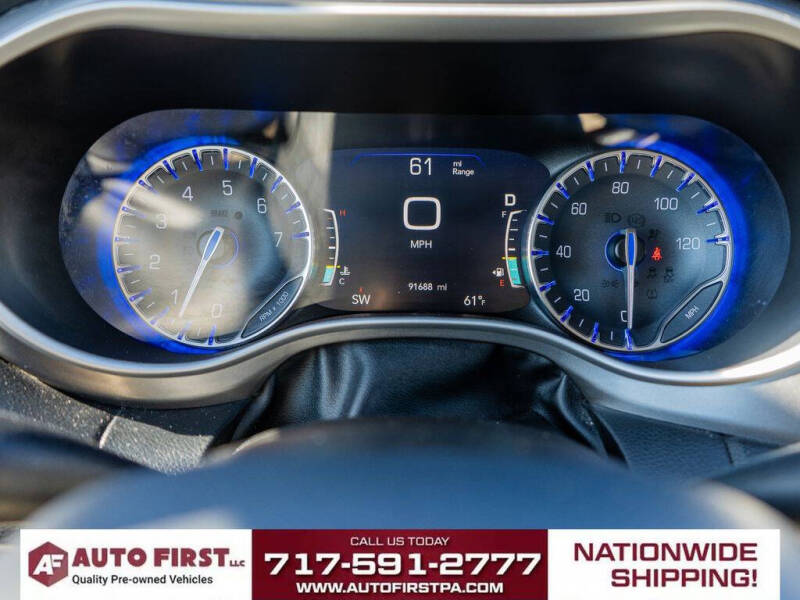 2021 Chrysler Pacifica Touring L
