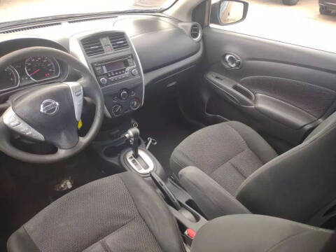 2017 Nissan Versa 1.6 S