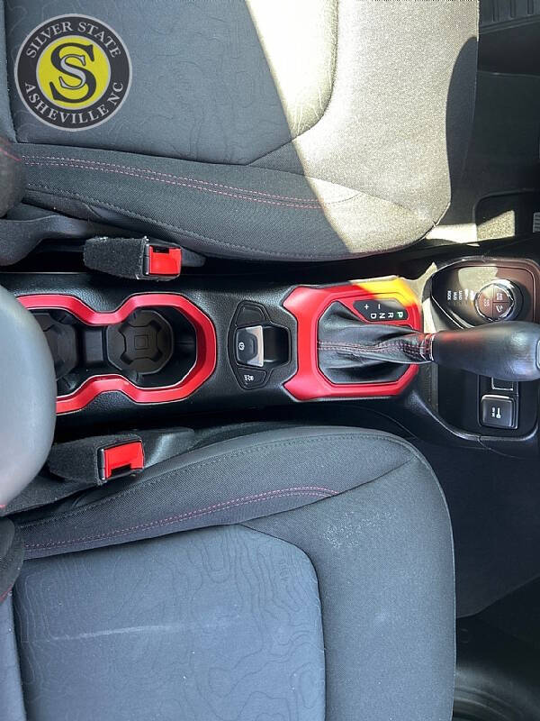 2015 Jeep Renegade Trailhawk