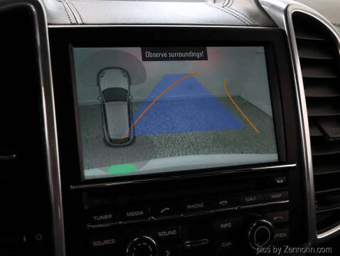 2015 Porsche Cayenne Turbo