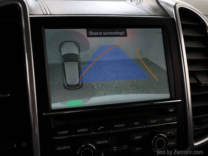 2015 Porsche Cayenne Turbo