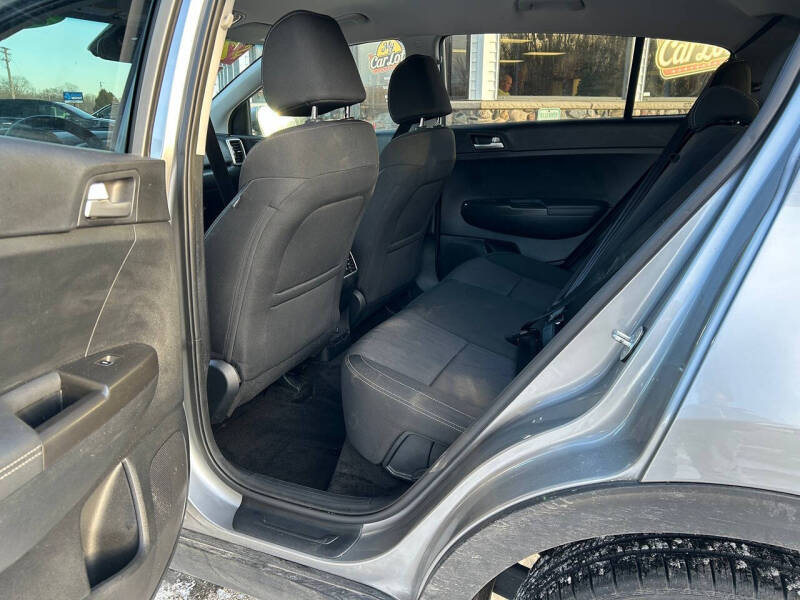 2022 Kia Sportage LX