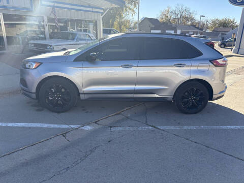 2022 Ford Edge SE