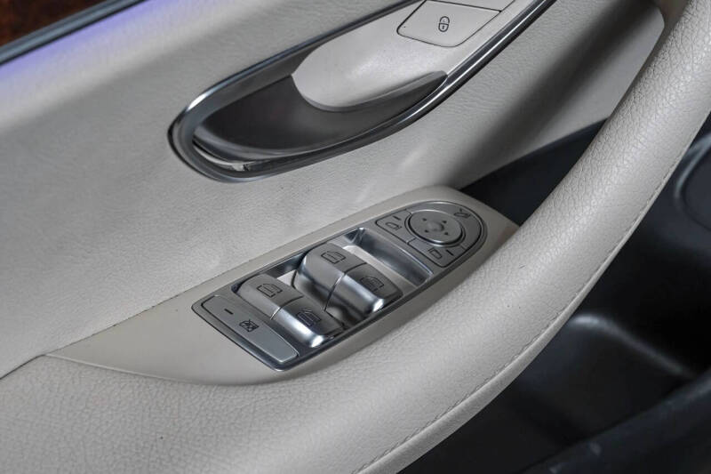 2019 Mercedes-Benz E-Class E 300 4MATIC