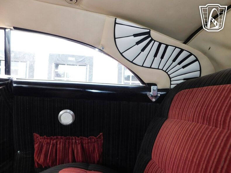 1950 Ford Deluxe