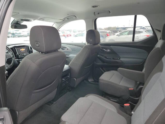 2021 Chevrolet Traverse LT Cloth