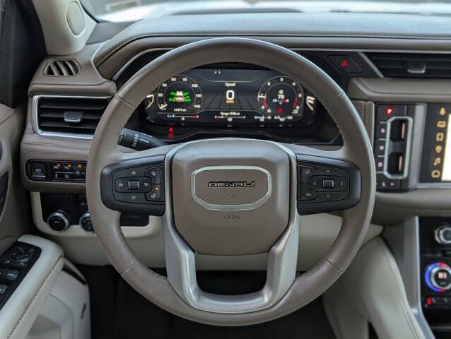 2023 GMC Yukon XL Denali