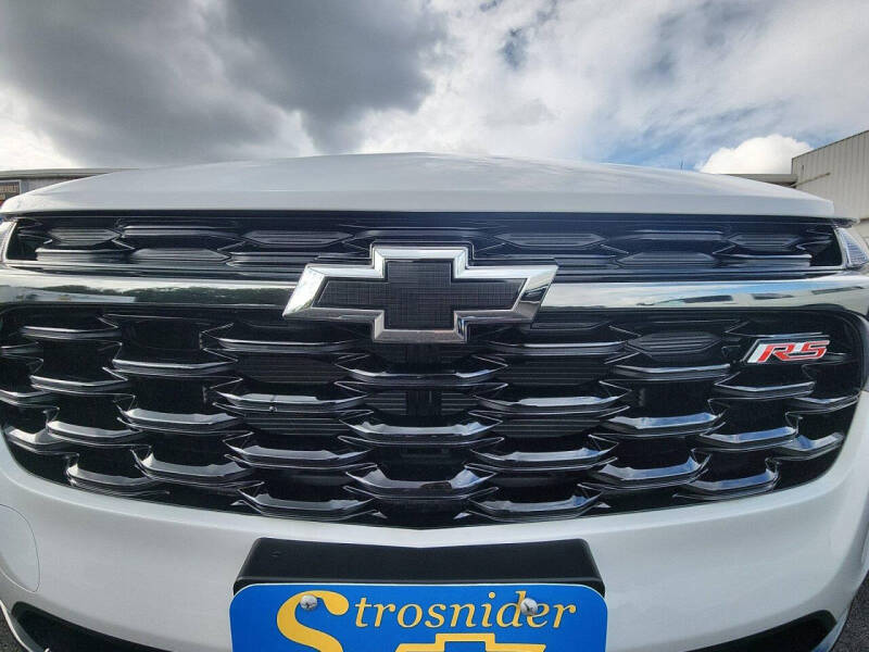 2025 Chevrolet Trax RS