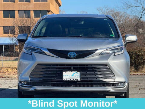 2021 Toyota Sienna Platinum 7-Passenger