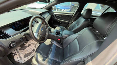 2017 Ford Taurus SEL