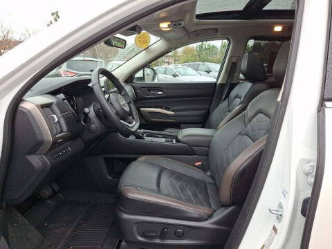 2024 Nissan Pathfinder Platinum